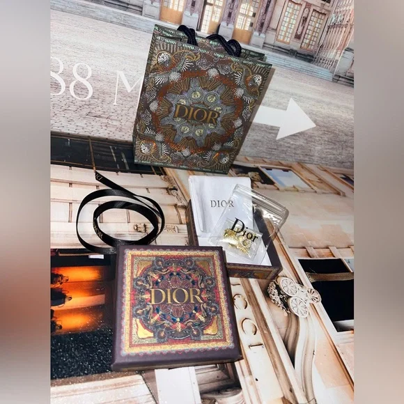 Dior evolution logo bracelet - Picture 8 of 8